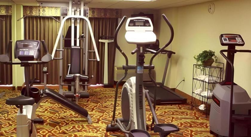 Garden Plaza Hotel Saddle Brook Kültér fotó