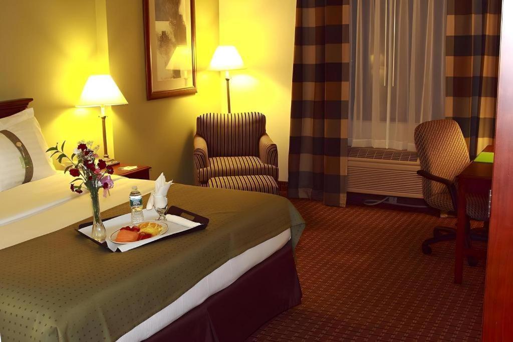 Garden Plaza Hotel Saddle Brook Kültér fotó