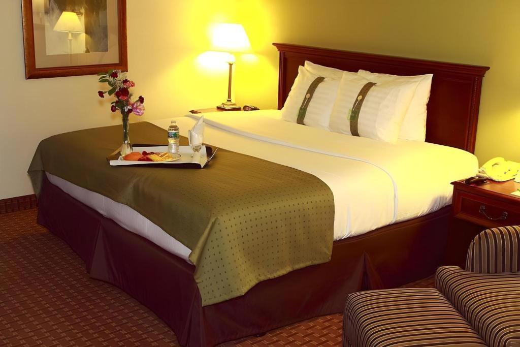 Garden Plaza Hotel Saddle Brook Kültér fotó