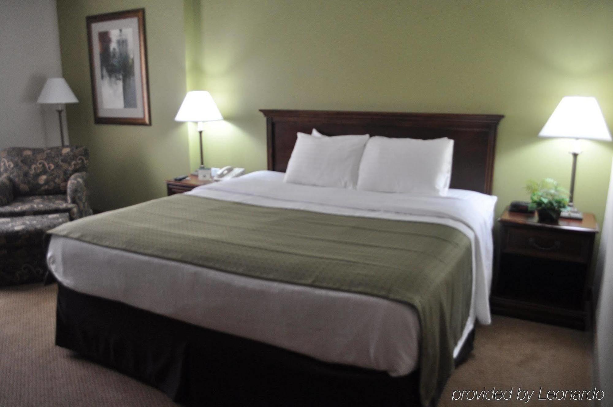 Garden Plaza Hotel Saddle Brook Kültér fotó